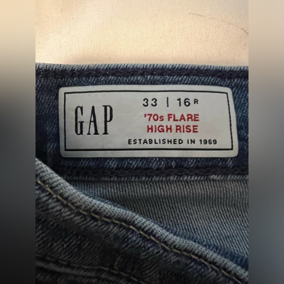 Gap high rise flare jeans size 16 - Picture 2 of 3